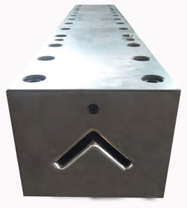 Supply OEM/ODM frp decorative board - FRP angle steel pultrusion mold – Xinjinglong